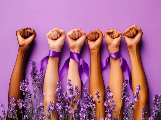 Agosto-lilas-freepik-jpg