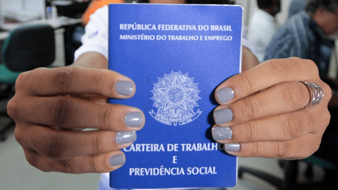 Com-mais-9.614-postos-em-julho-a-Bahia-contabiliza-64.696-novas-vagas-no-ano