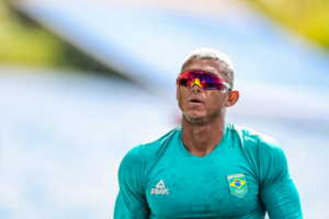 Isaquias-Queiroz-Olimpiadas-de-paris-300x200-1