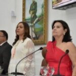 Ivamberg-e-Eremita-enaltecem-qualidades-da-secretaria-Roberta-Santana-300x170-1