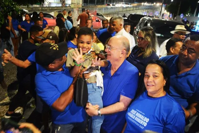 JLTvrrMQ-jose-ronaldo-caminhada-jpg