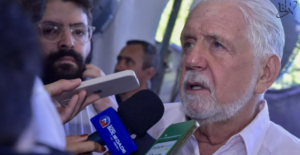 Jaques-Wagner-Andre-Carvalho-Bahia-Noticias-300x155-1