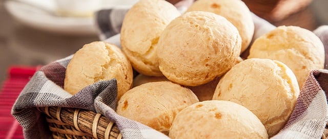 Pao-de-Queijo-Puro-Sabor