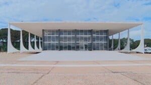 Predio-do-Supremo-Tribunal-Federal-STF-Foto-TV-GloboReproducao-300x169-1