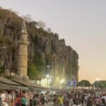 Romaria-do-Bom-Jesus-da-Lapa-representa-a-forca-do-turismo-religioso-baiano-Foto-Ascom-SeturBA-900x550-1-300x183-1