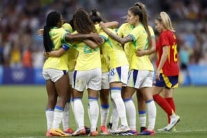 Selecao-feminina-de-futebol-se-classificou-para-a-final-Foto-Rafael-Ribeiro-CBF-300x200-1