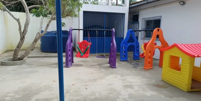 VQvSP0EK-Escola-Municipal-Maria-Esther-Falcao-de-Freitas-no-distrito-de-Humildes-jpg