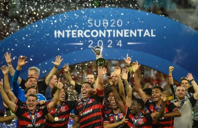 XaJzy8wQ-Flamengo-e-campeao-da-Copa-Intercontinental-Sub-20-jpg