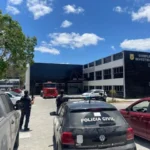 Zr8IZv37-policia-prende-foragido-jpg