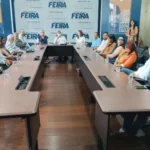 bPWGMPgS-reuniao-no-Paco-Municipal-sobre-1o-mes-do-app-Feira-Conectada-ft-paulo-jose-acorda-cidade1-jpg