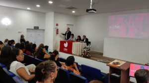 evento-escolas-contempladas-com-programa-foto-divulgacao-ACBEU-300x169-1