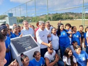 governador-entrega-estrada-em-Jaguara-e-Bonfim-de-Feira-9-300x225-1