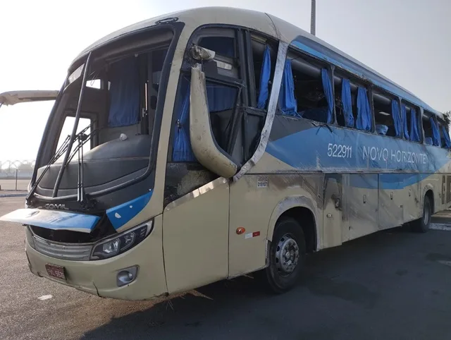 zJSdrMYm-onibus_acidente_rafaeljambeiro_foto_enviadaviawhatsapp-3-jpeg