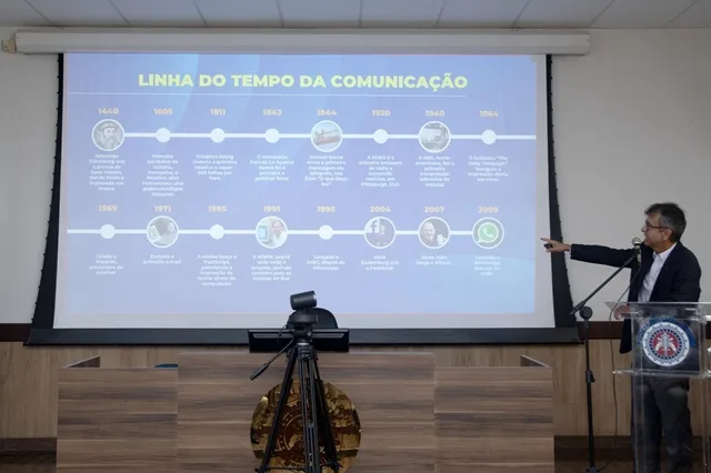 1plCn8vZ-cursodecomunicacao_dcs-4-jpeg