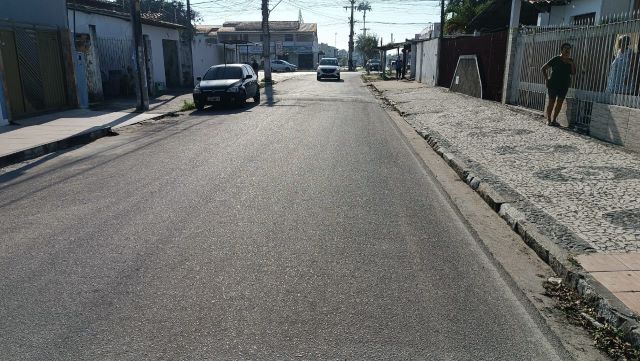 2Ej4ql5s-quebra-mola-rua-2-bairro-cidade-nova-proximo-ao-colegio-luiz-viana-filho-foto-paulo-jose-acorda-cidade