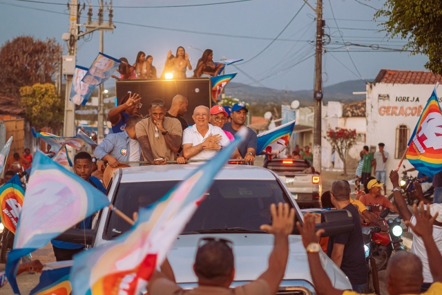 4GwNdJWw-Campanha-de-Jose-Ronaldo-1
