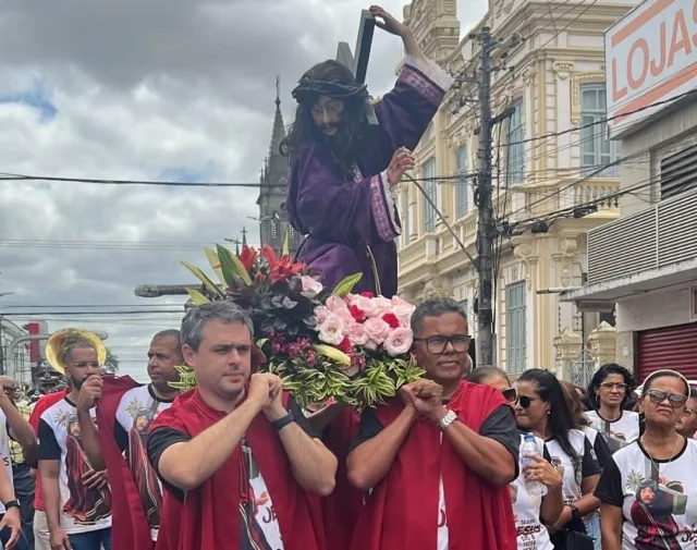 TdFyhSjb-Festejos-ao-Senhor-dos-Passos-jpg