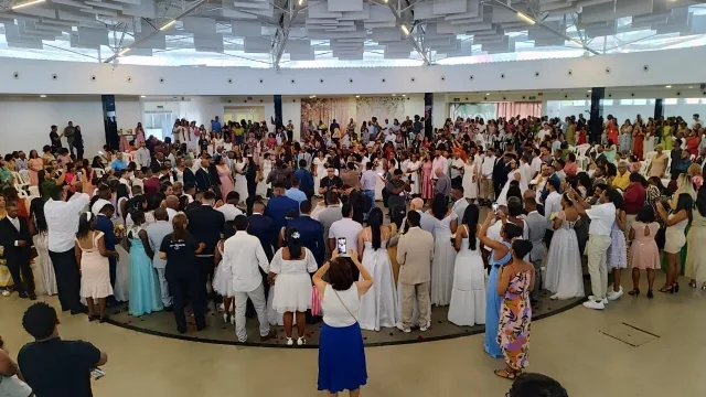UdvOQWoi-Casamento-Coletivo-ft-ed-santos-acorda-cidade-jpg