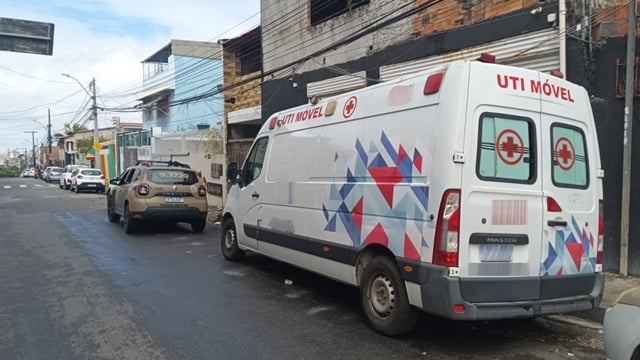 g4ULgfHI-ambulanciafurtada_salvador