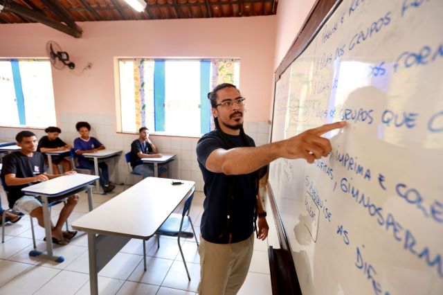 jmgk4USE-profesor-Foto-ilustrativa-Joa-Souza-GovBa