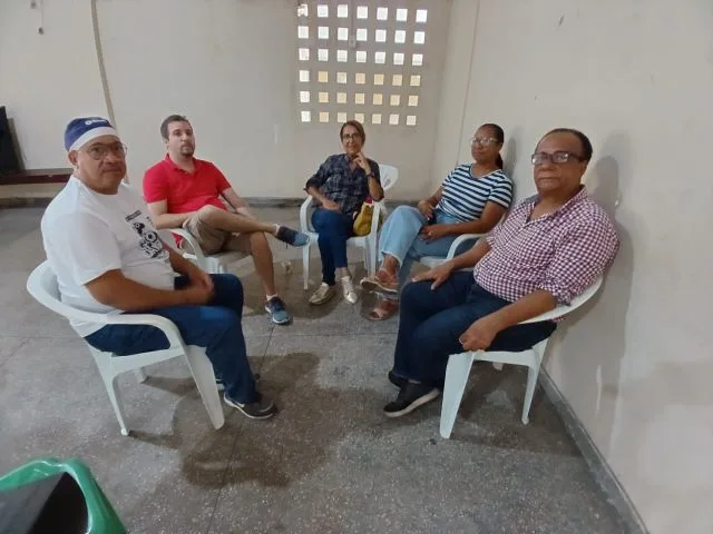 kTNIiS9p-reuniao-grupo-dos-excluidos-jpg