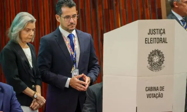 v6nGtwLI-justica-eleitoral-jpg
