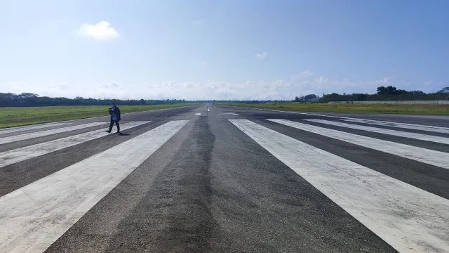 wCD7cyWP-pista-aeroporto-de-feira-jpg