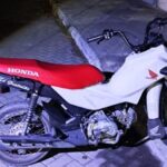 KEAbymlc-motocicleta-pop-recuperada-foto-reproduucao