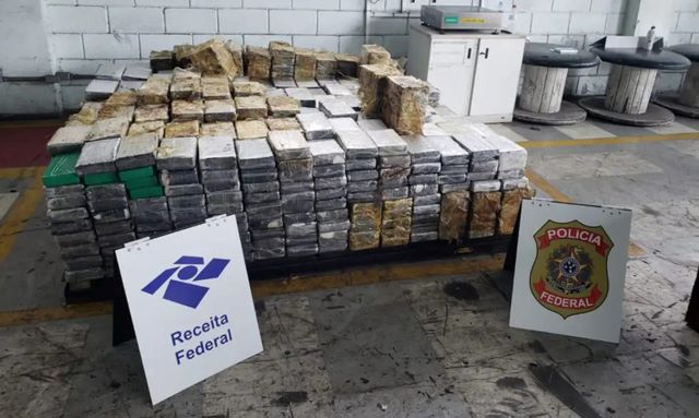 MM0urvf4-Receita-e-PF-fazem-maior-apreensao-de-cocaina-do-ano