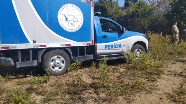 X4R48WhO-corpo-encontrado-em-Irara-1