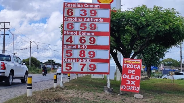 dikKkwtr-Preco-dos-combustiveis-ft-ed-santos-acorda-cidade3