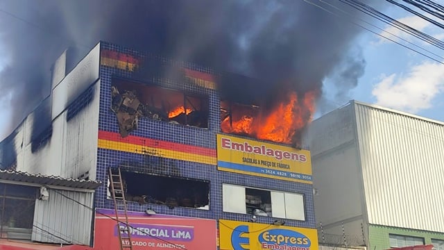 oPz1iLFR-incendio_edsantos_acordacidade-1-1