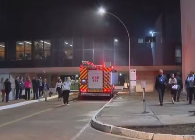tTTMaEcQ-principio-de-incendio-predio-do-stf