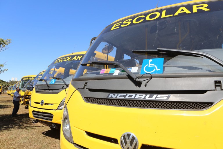 uitfZQon-transporte-escolar