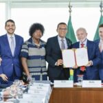 yYFGd93V-Lula-sanciona-leis
