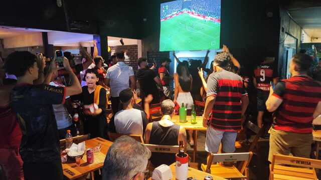 9TAz8OEY-torcida-do-flamengo-comemora-titulo-da-Copa-do-Brasil-6