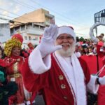 B43xH49a-chegada-do-papai-noel-no-shopping-6