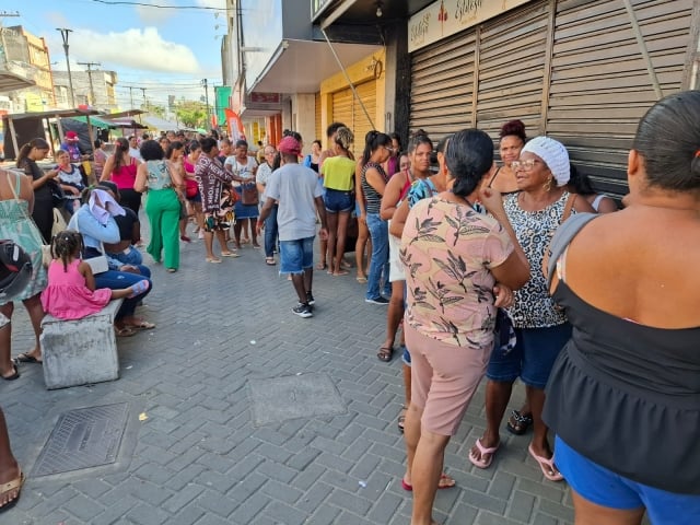 Black-friday-no-centro-de-feira-comercio-ft-paulo-jose-acorda-cidade9