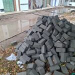 Chuvas-pioram-situacao-em-rua-com-obra-inacabada-moradores-ficam-sem-poder-sair-de-casa-9