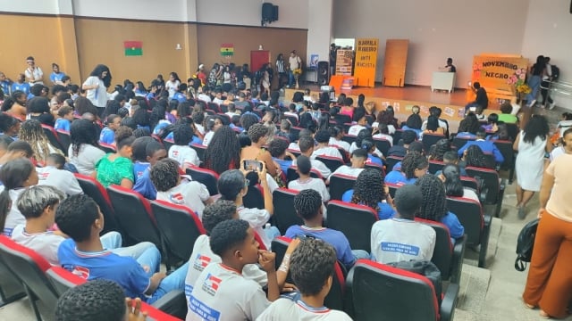 Escola-Estadual-de-Tempo-Integral-Carolina-Maria-de-Jesus-evento-consciencia-negra-novembro-ft-ed-santos-acorda-cidade1