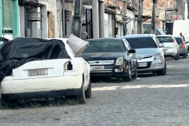 Q8GQDwLX-Carros-abandonados-Foto-Divulgacao-1