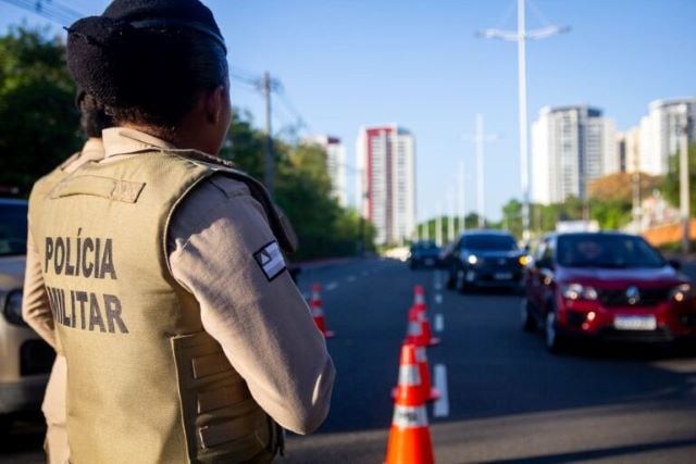 agente-policial-PFEM-mulher-foto-divulgacao-