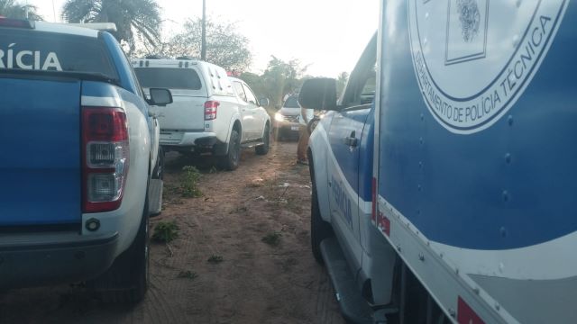 corpo-encontrado-em-matagal-no-bairro-aviario-foto-redes-sociais