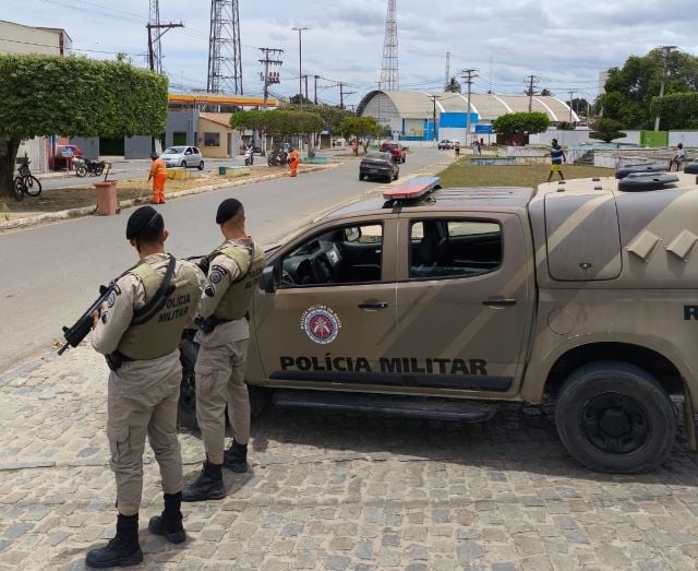 f33kHmRt-com-prisoes-em-flagrantes-e-apreensoes-na-Regiao-Leste-e-Feira-de-Santana