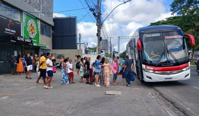 Agencia-Trilheiros-nativus-ft-ney-silva-acorda-cidade