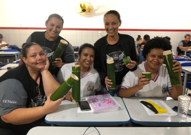 Eco-Bottle-de-Bambu-e-uma-garrafa-ecologica-feita-de-bambu
