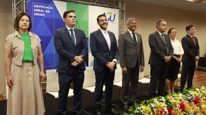 Em-Salvador-governador-participa-da-inauguracao-da-nova-sede-Advocacia-Geral-da-Uniao-com-presenca-de-ministros