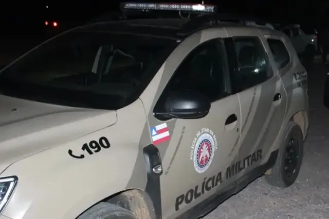 P2KtDVYg-7232-achei-sudoeste-licinio-de-almeida-viatura-policia-militar