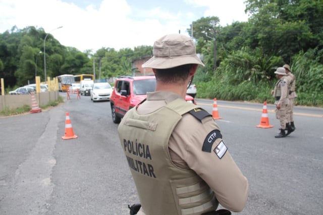 Policia-militar-operacao-de-natal-nas-rodovias-ssp-