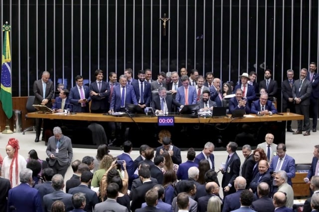 camara-de-deputados.j